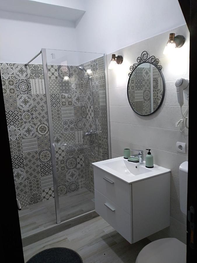 Casa Roka Leilighet Ieşelniţa Eksteriør bilde